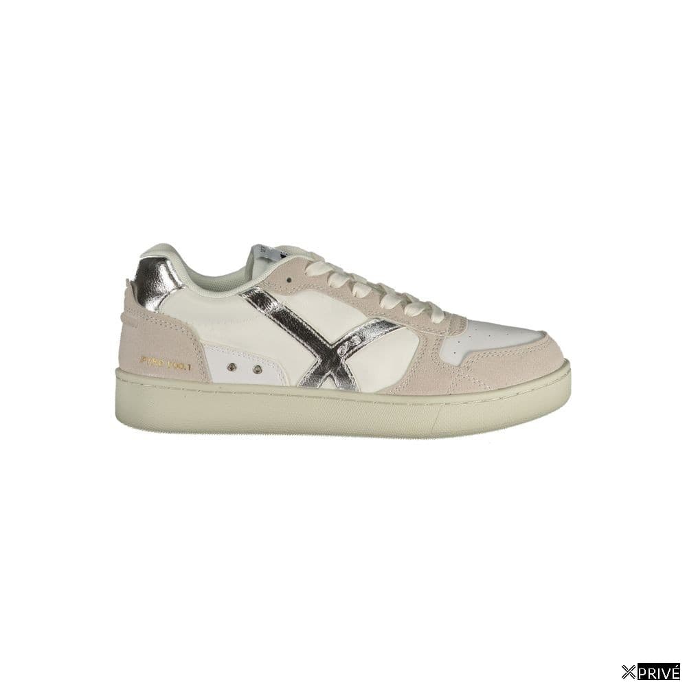 Chaussures de sport blanches — 1