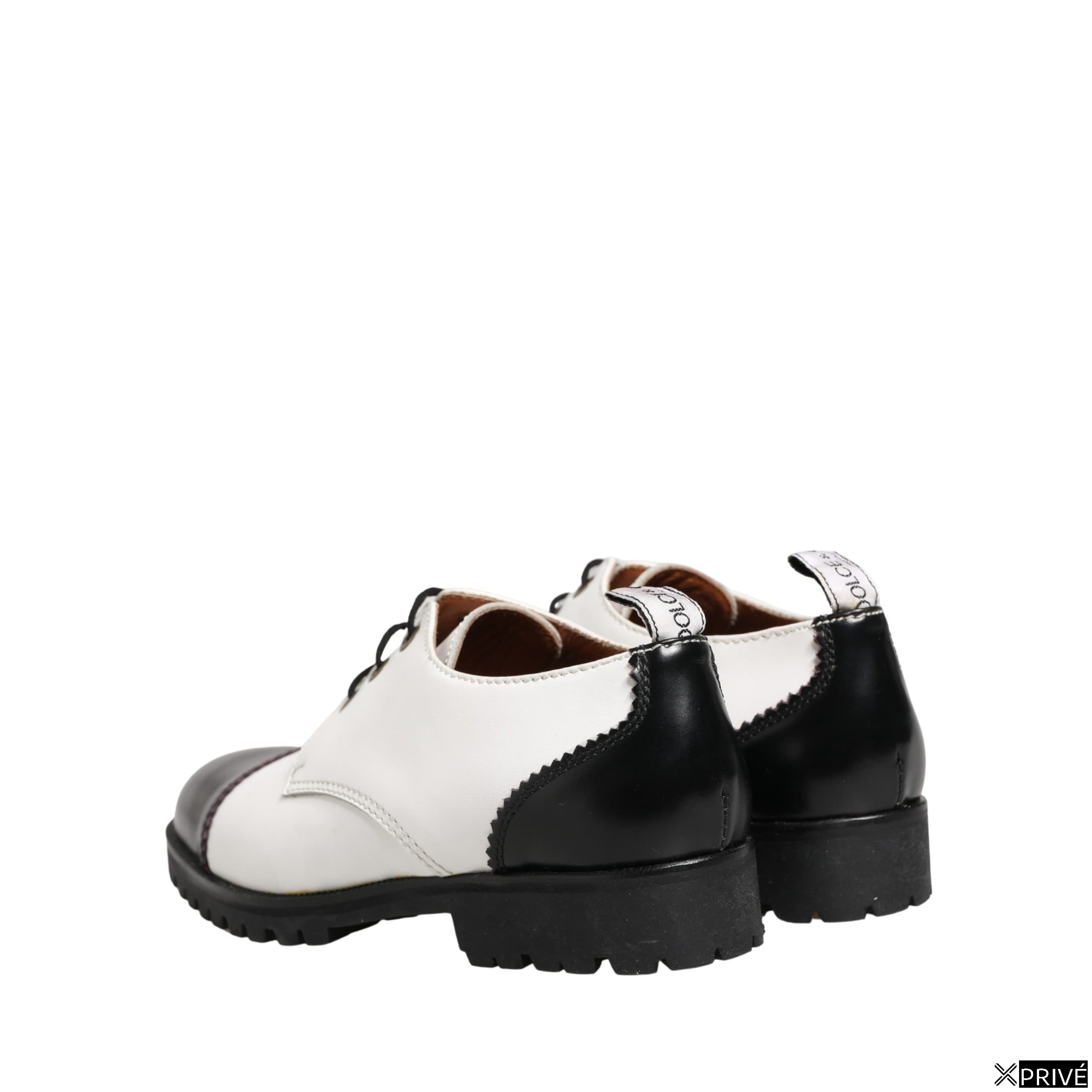 Chaussures plates noir et blanc en Cuir — 6