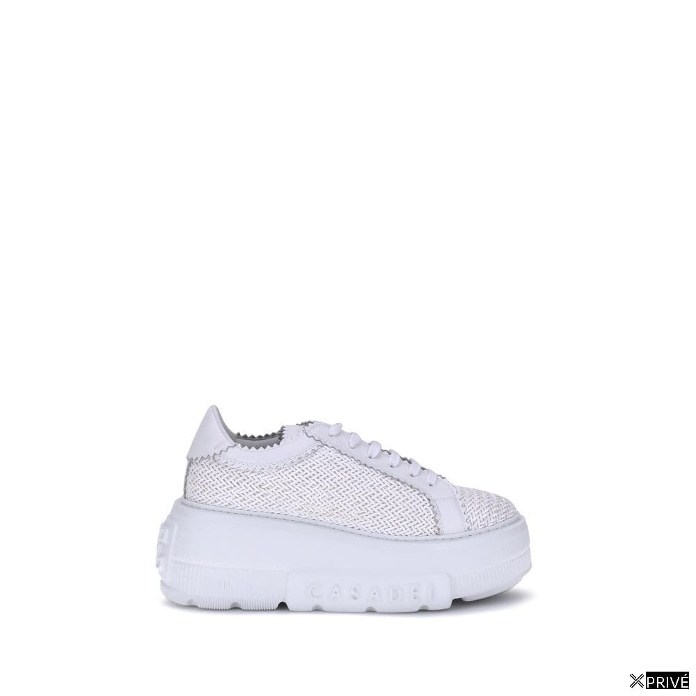 Chaussures de sport blanches — 1