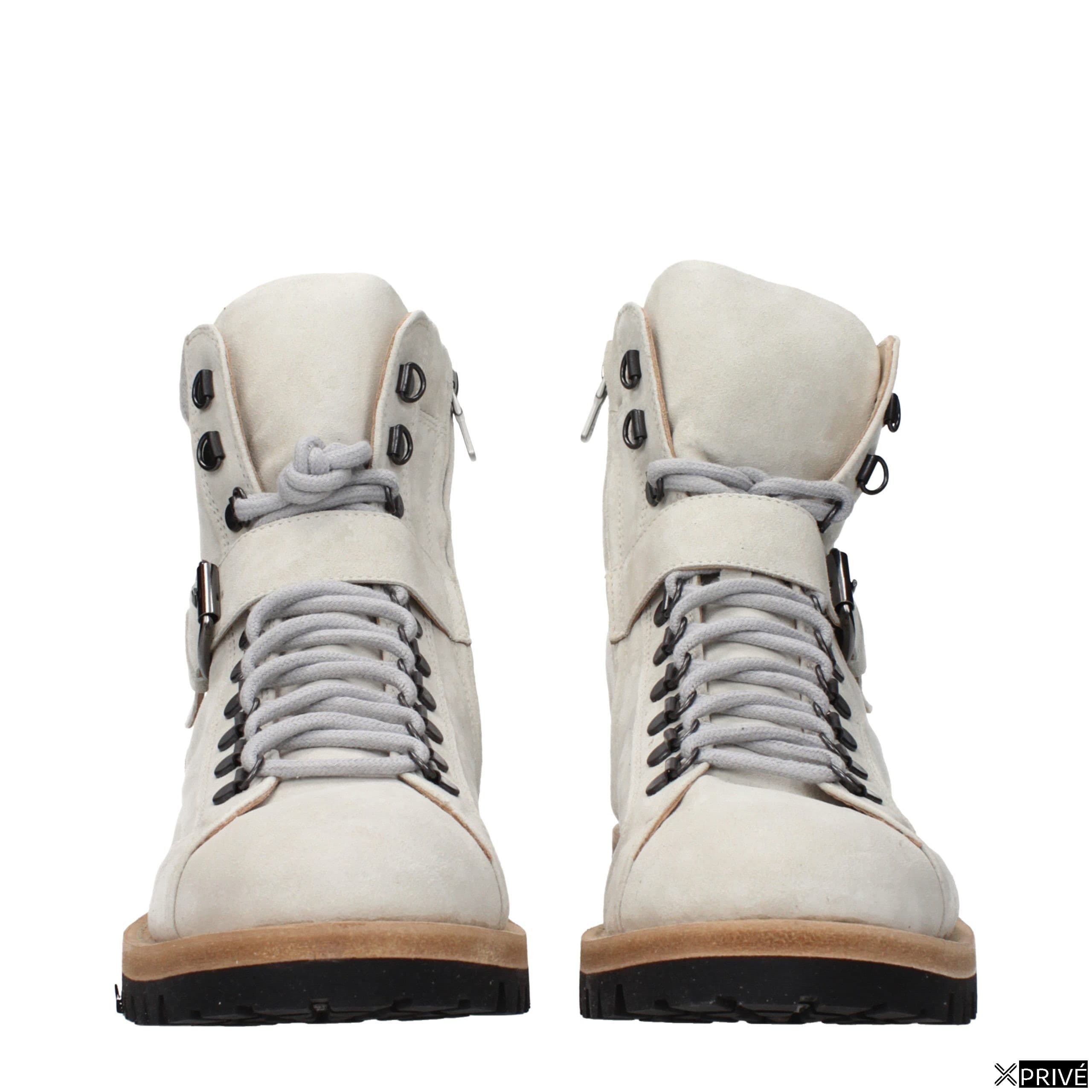 Bottes grises — 3
