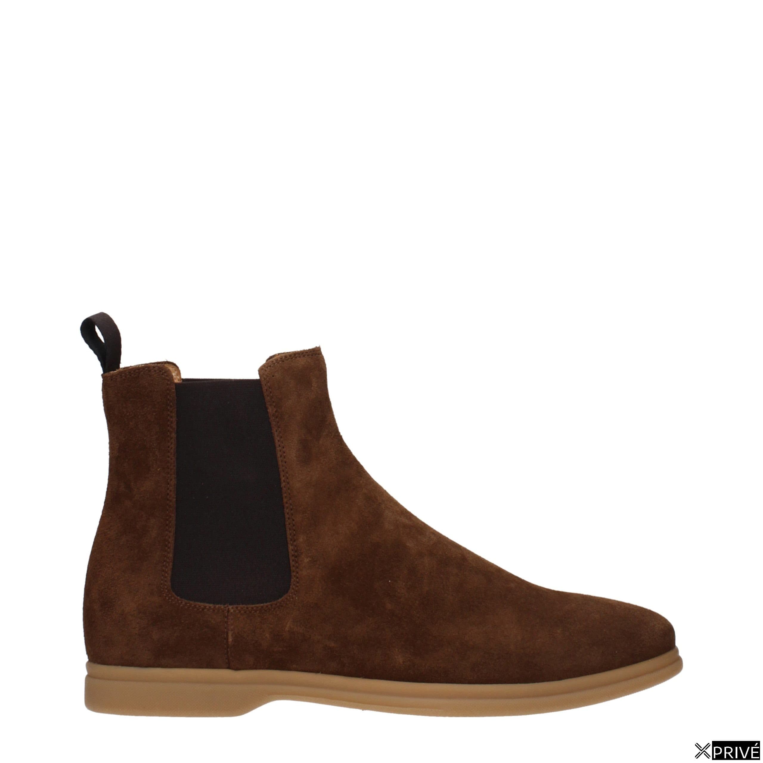 Bottes brunes — 1