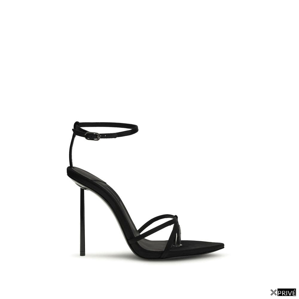 Sandales noires en Soie — 1