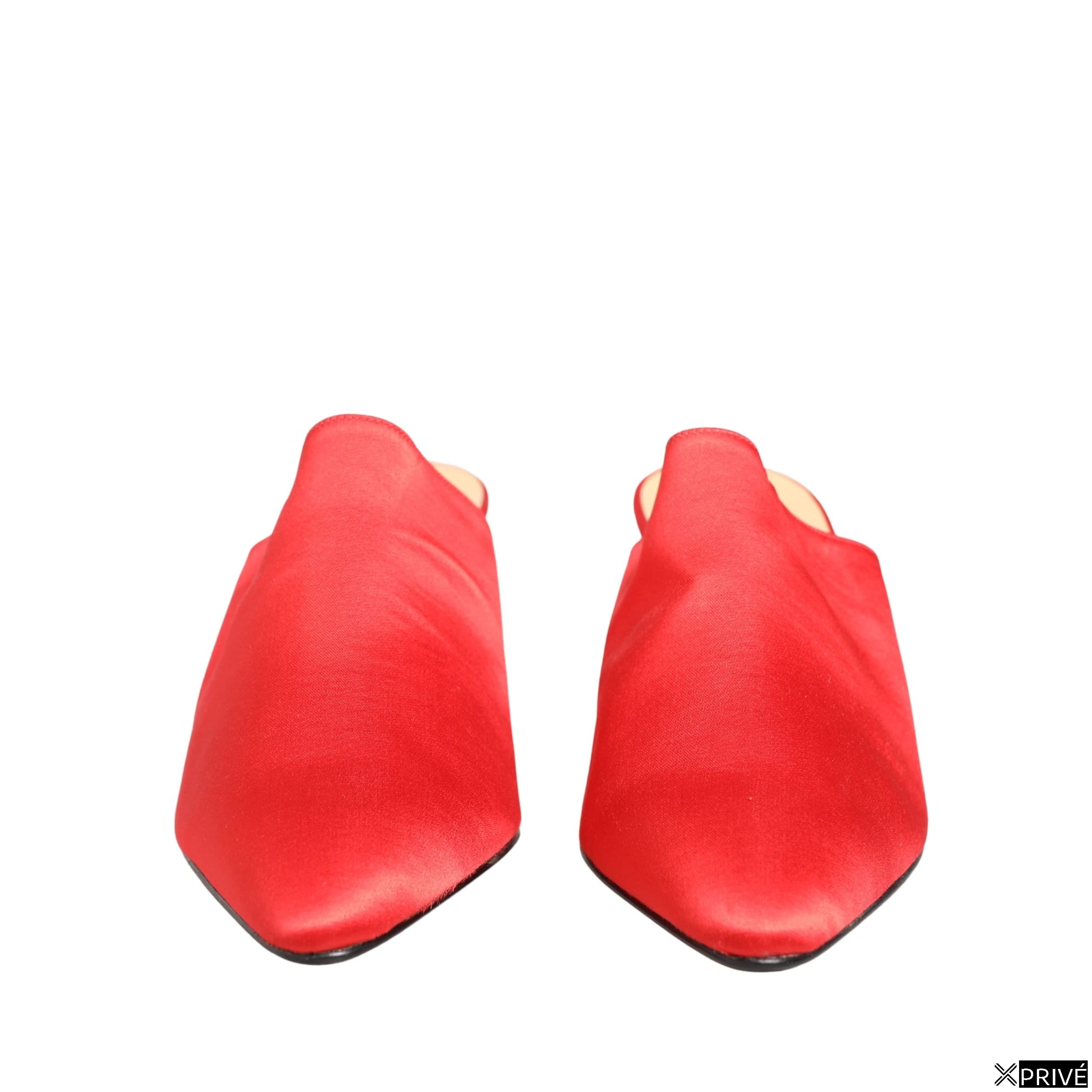 Sandales rouges — 3