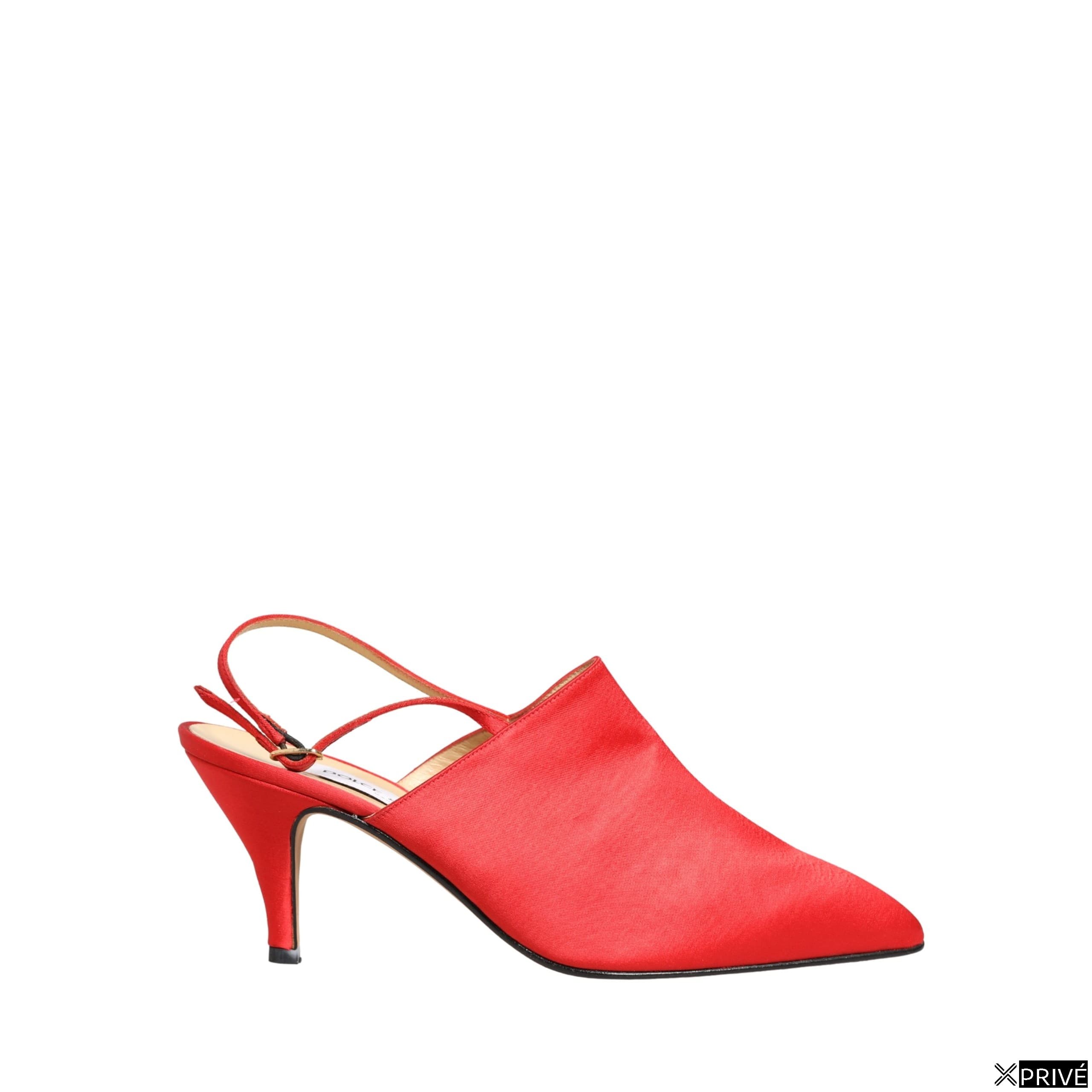 Sandales rouges — 1
