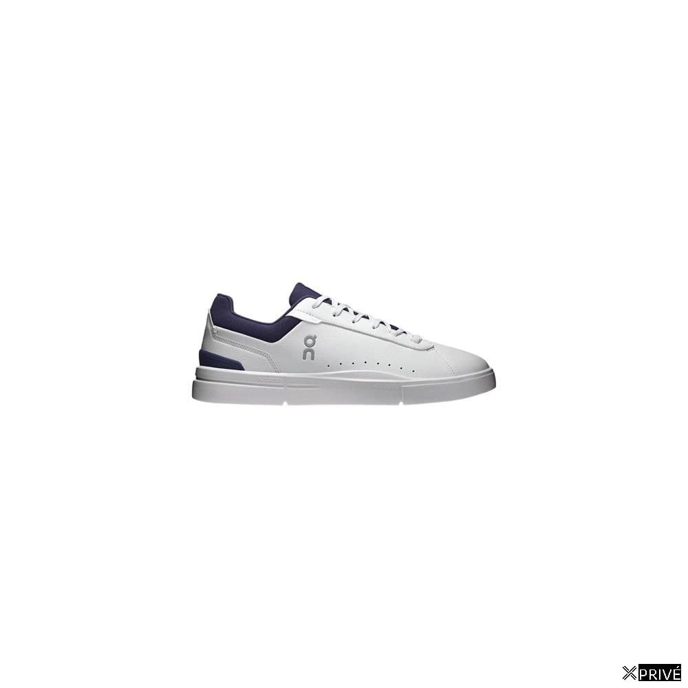 Chaussures de sport bleues — 1