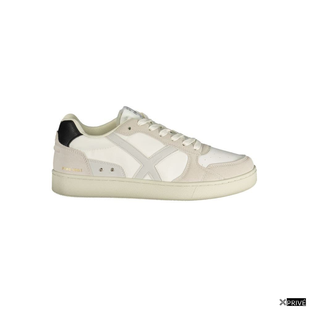 Chaussures de sport blanches — 1