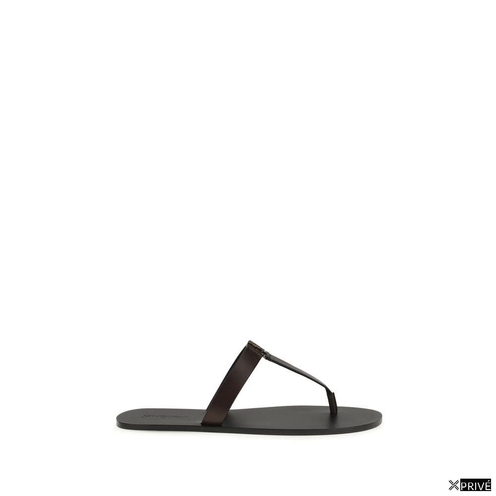 Sandales brunes — 1