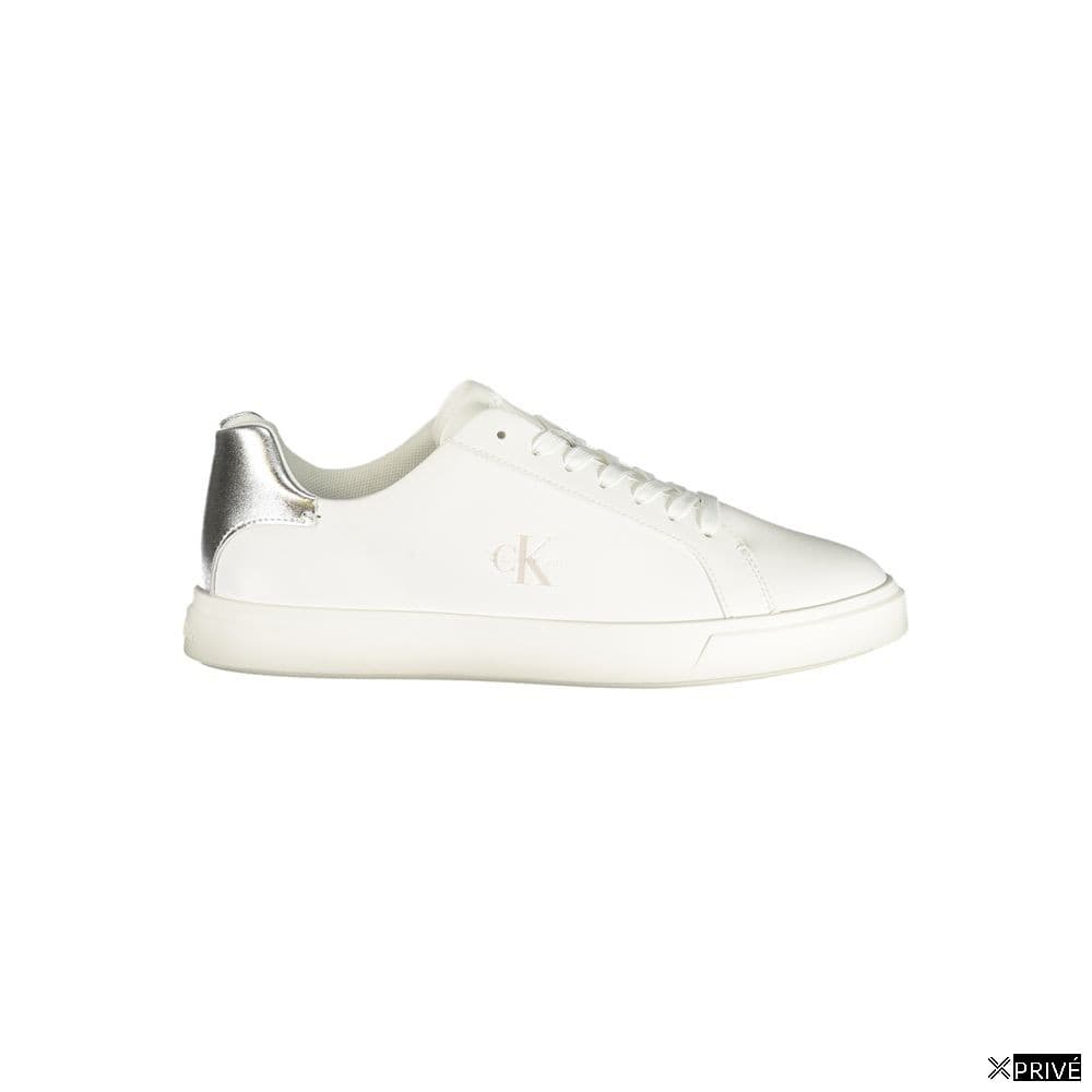 Chaussures de sport blanches — 1