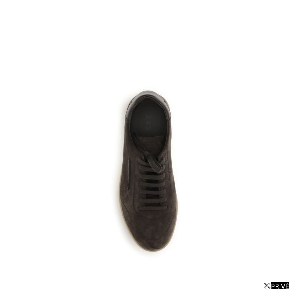 Chaussures de sport brunes — 4