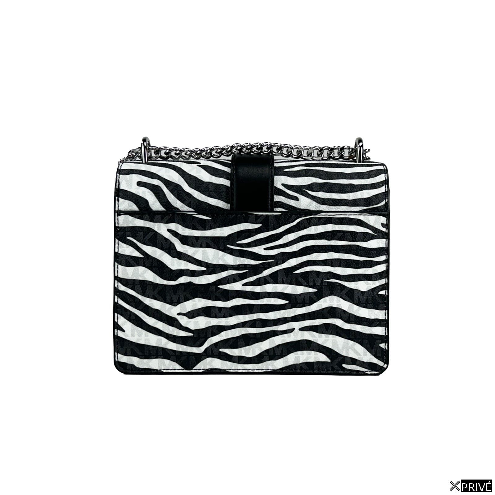 Sac porté croisé argenté en PVC — 3
