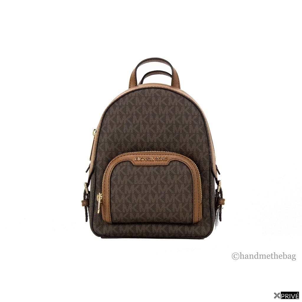 Sac à main doré en PVC — 1