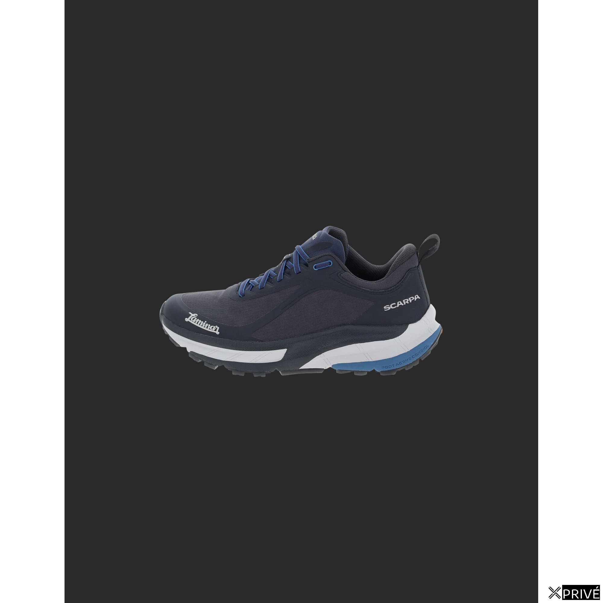 Chaussures de sport bleues — 3