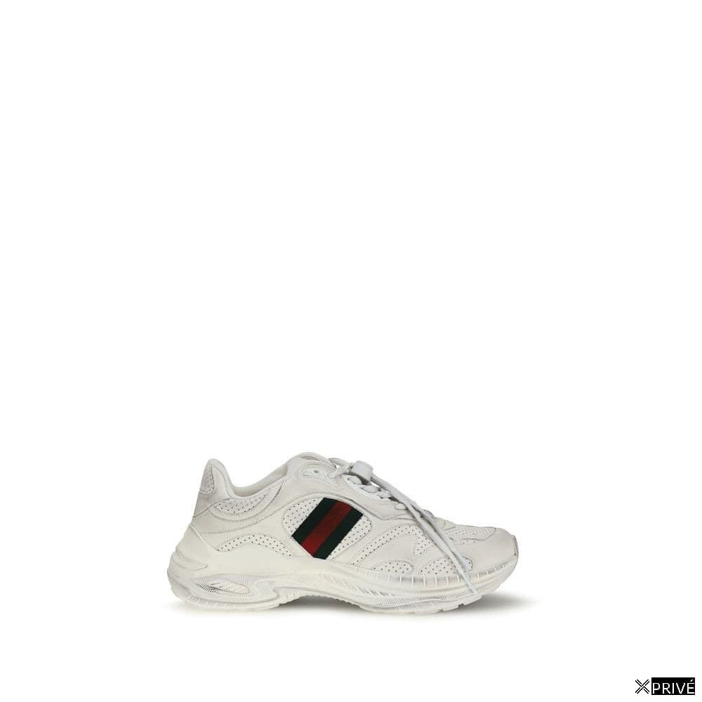 Chaussures de sport blanches — 1