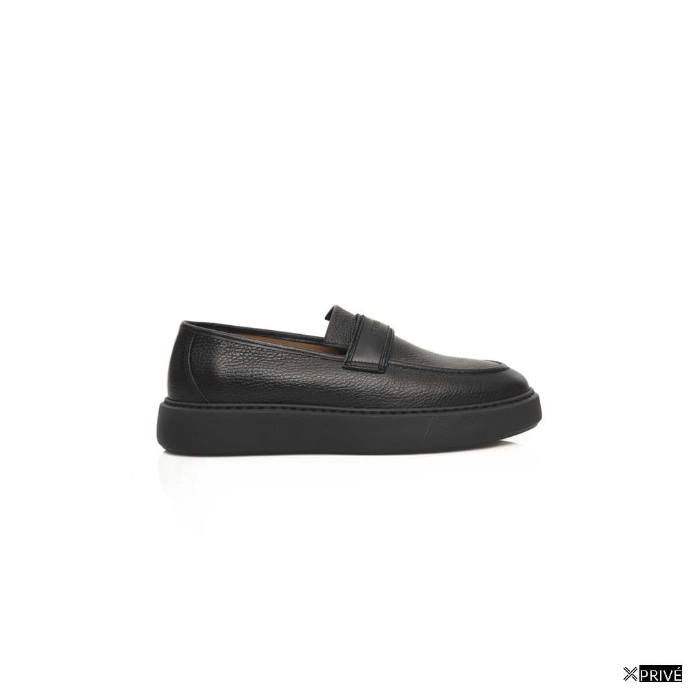 Mocassin noir — 1