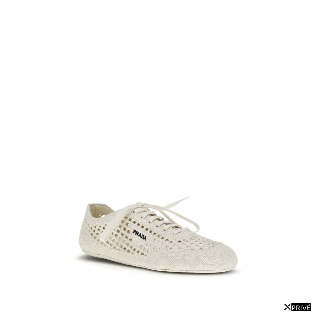 Chaussures de sport beiges en Fabric — 2