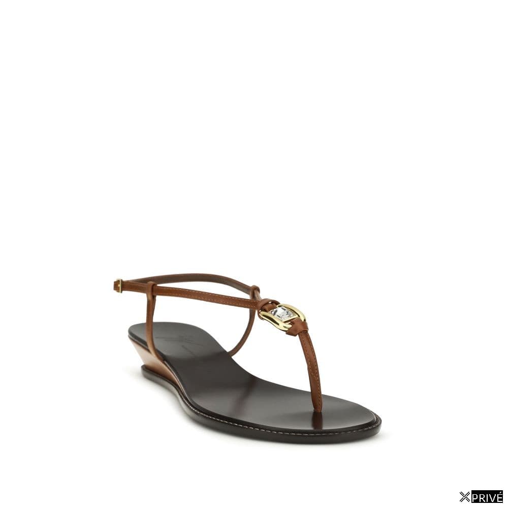 Sandales brunes — 2