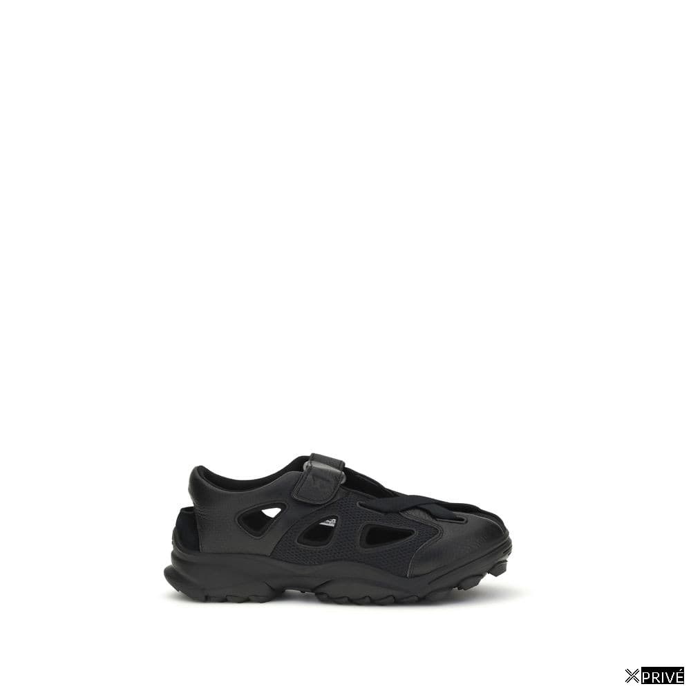Sandales noires — 1
