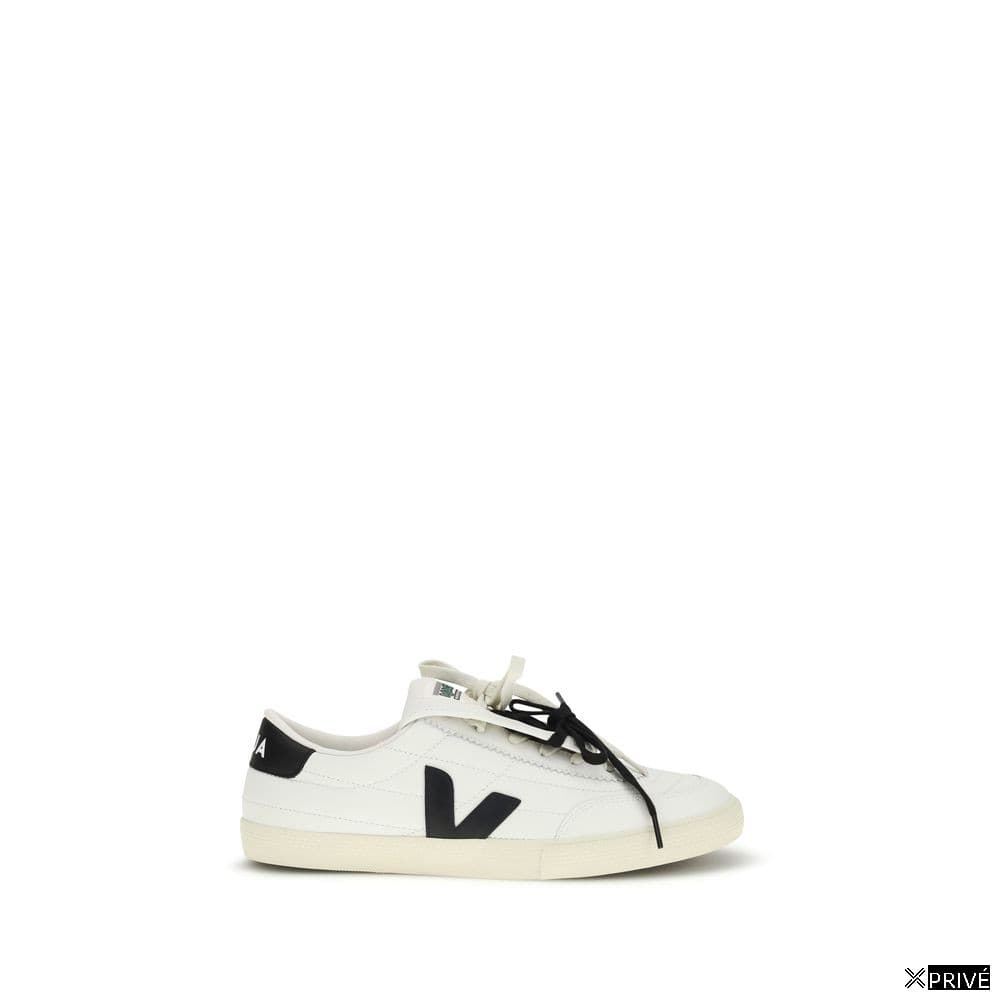 Chaussures de sport blanches — 1