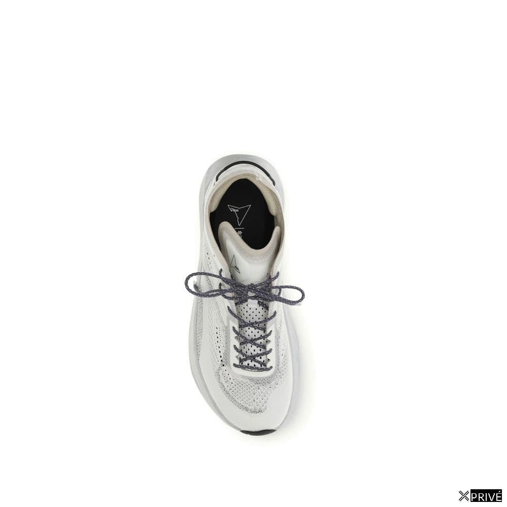 Chaussures de sport blanches en Tissu — 4