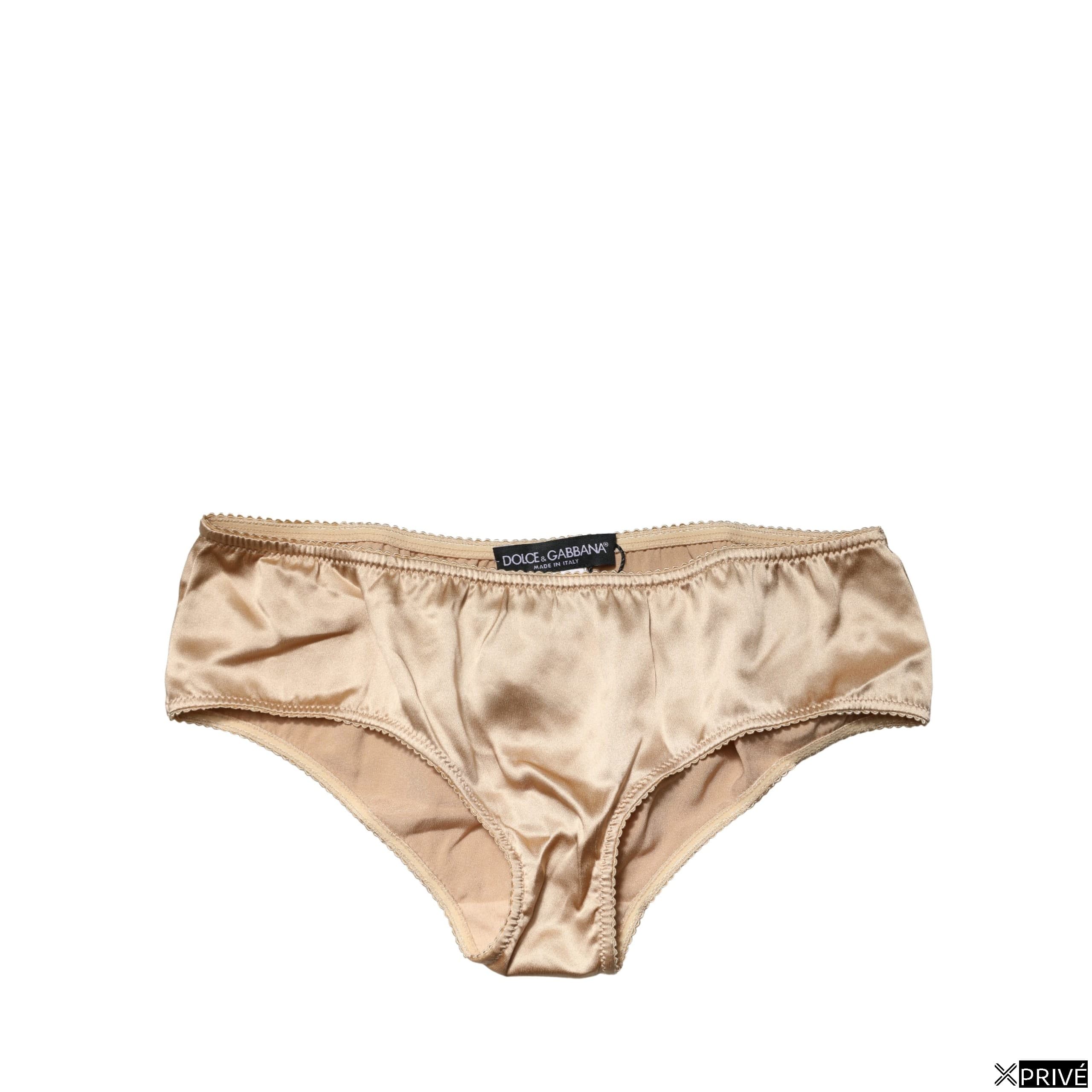 Sous-vêtements beiges — 1