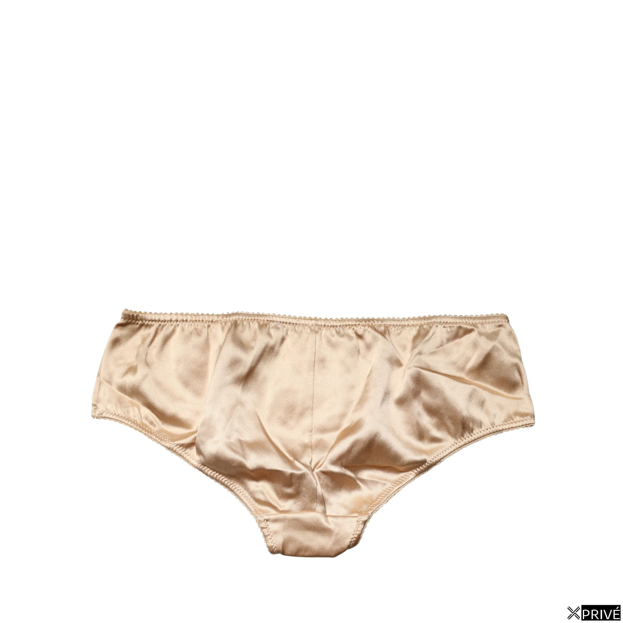 Sous-vêtements beiges — 3