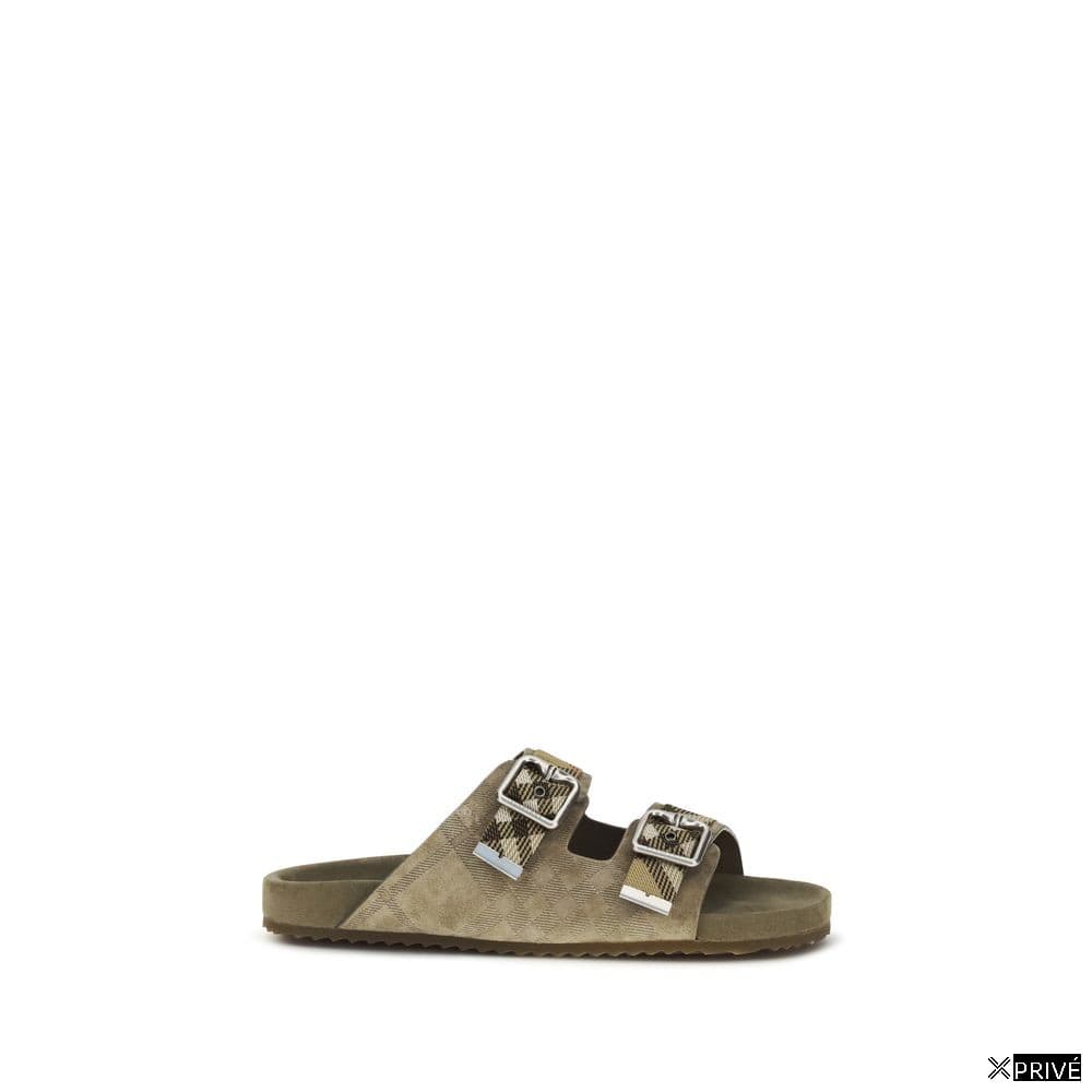 Sandales beiges — 1