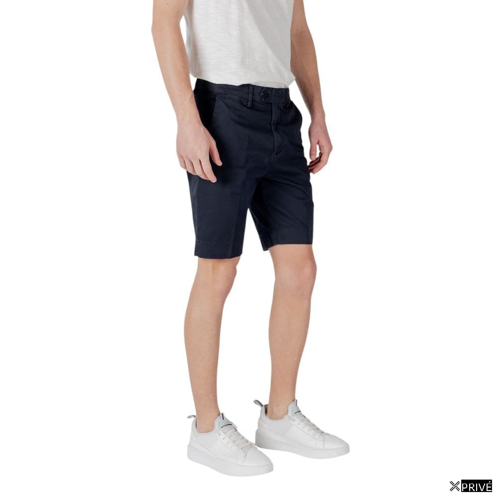 Short — 4