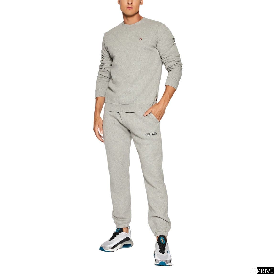Pull gris — 3