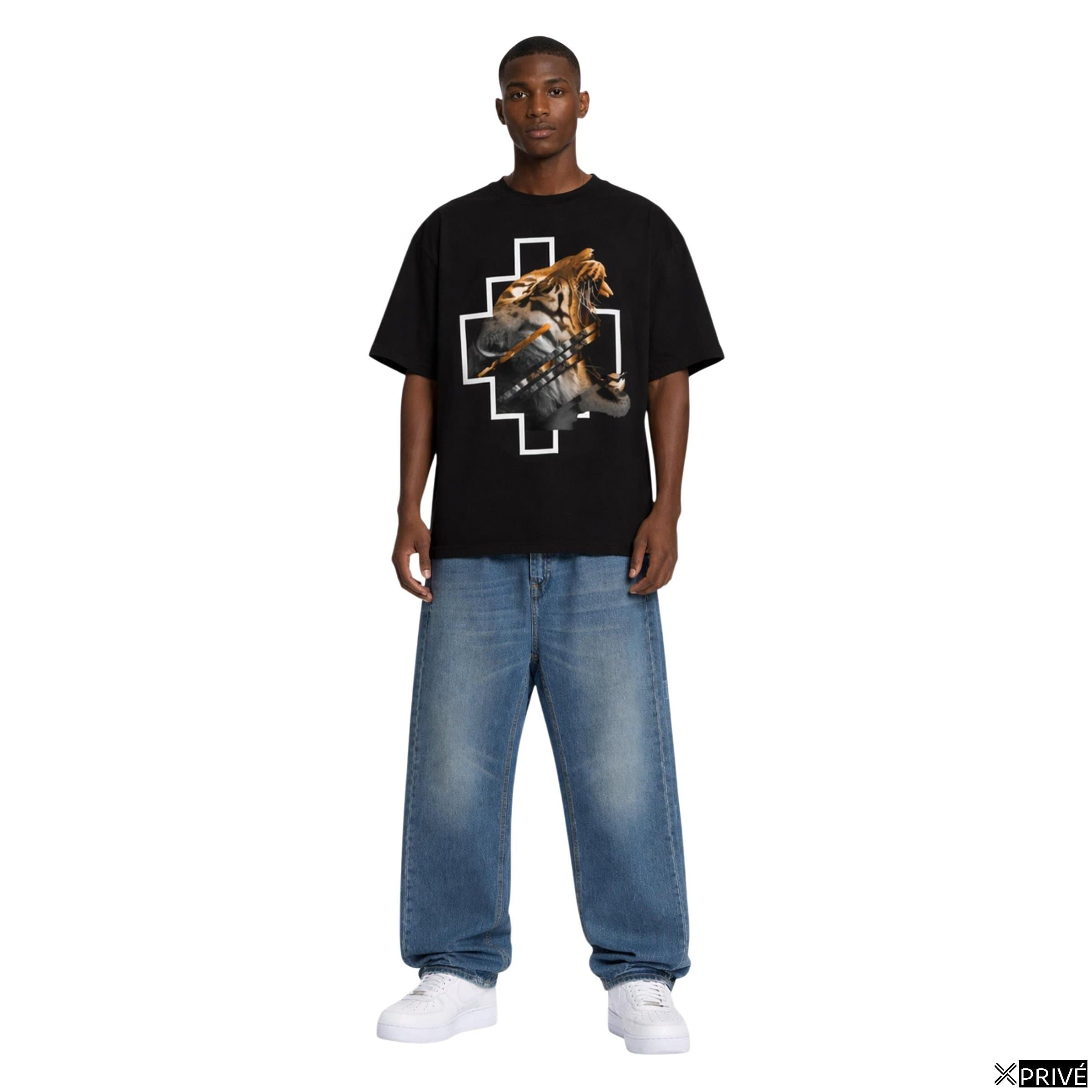 T-shirt noir — 2