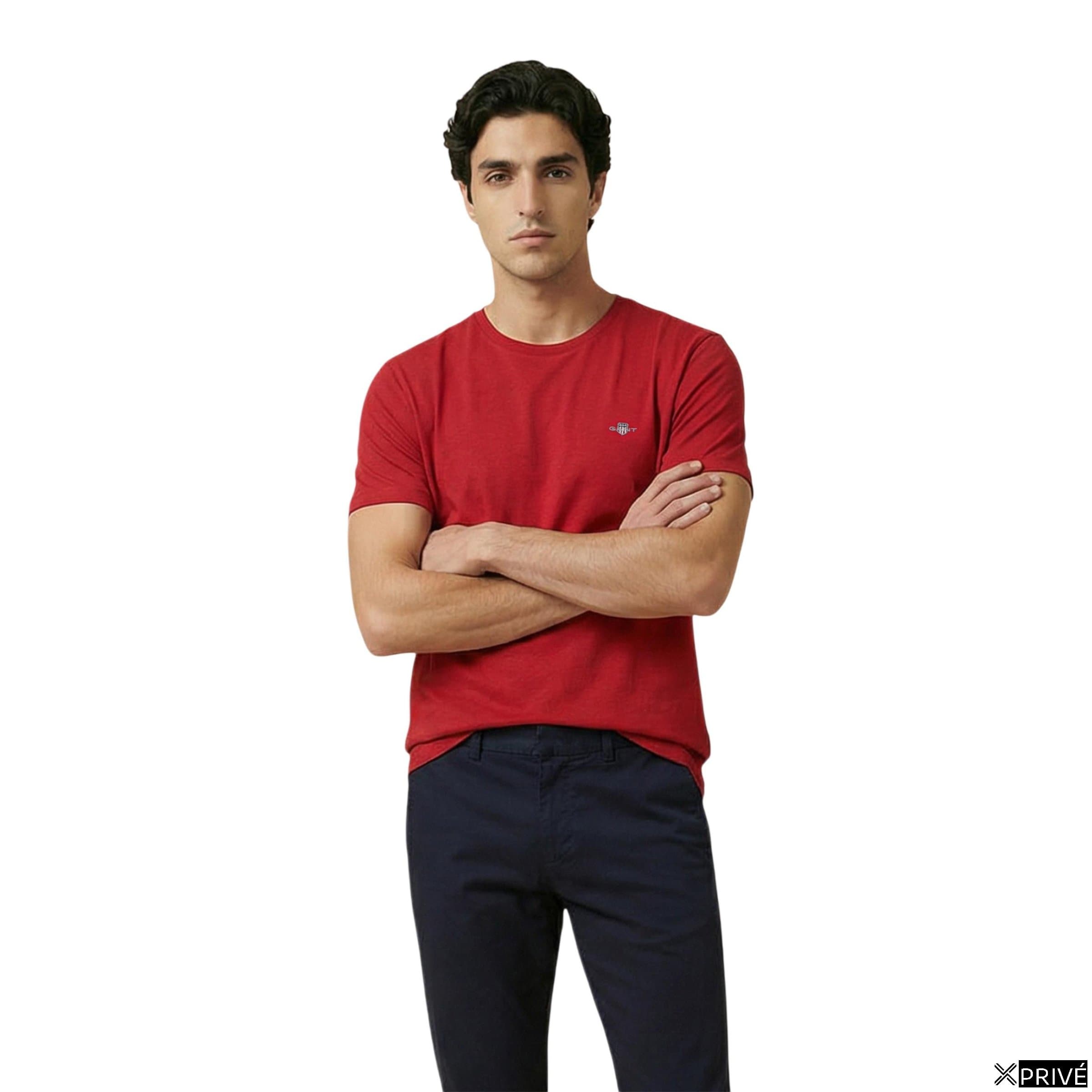 T-shirt rouge — 1