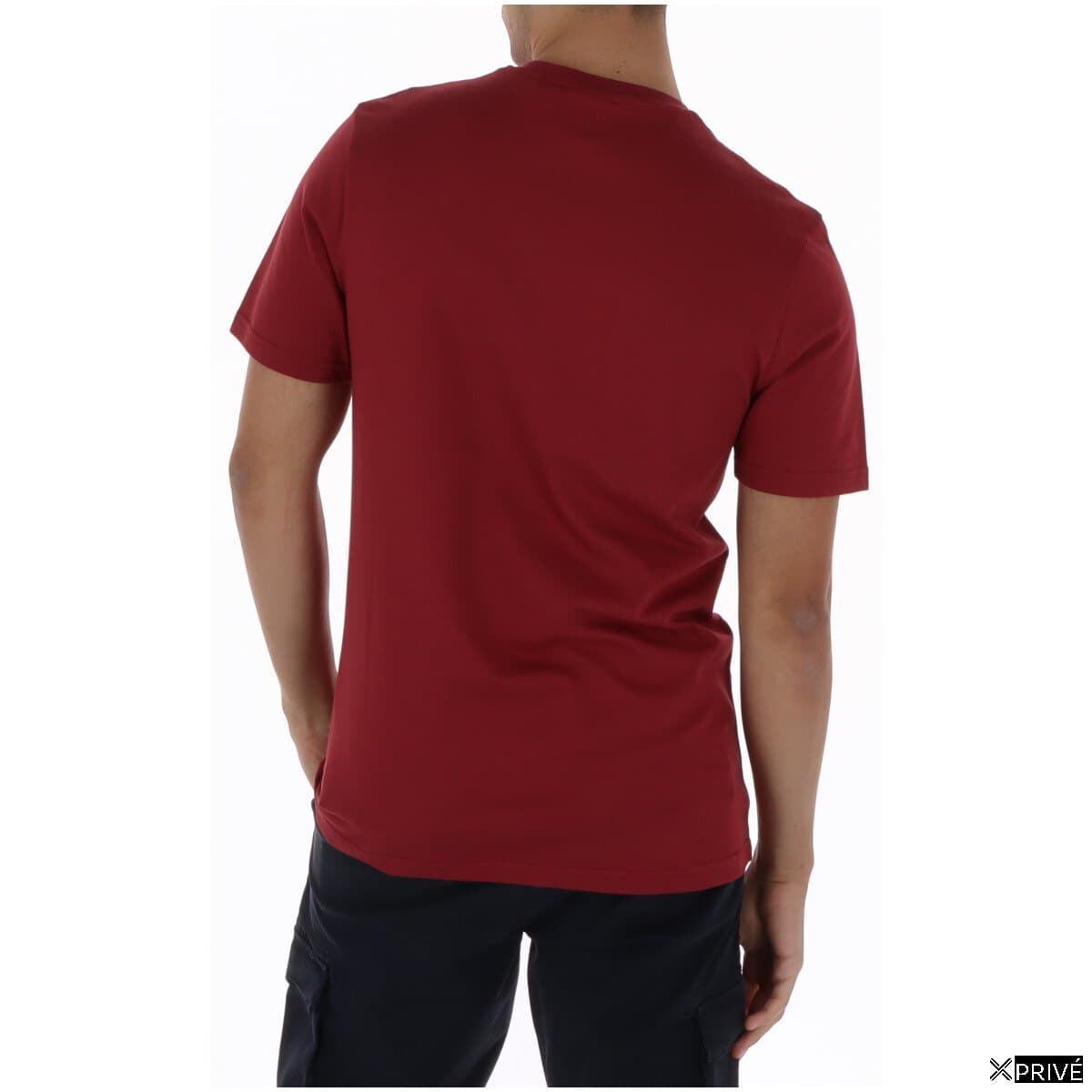 T-shirt rouge — 2