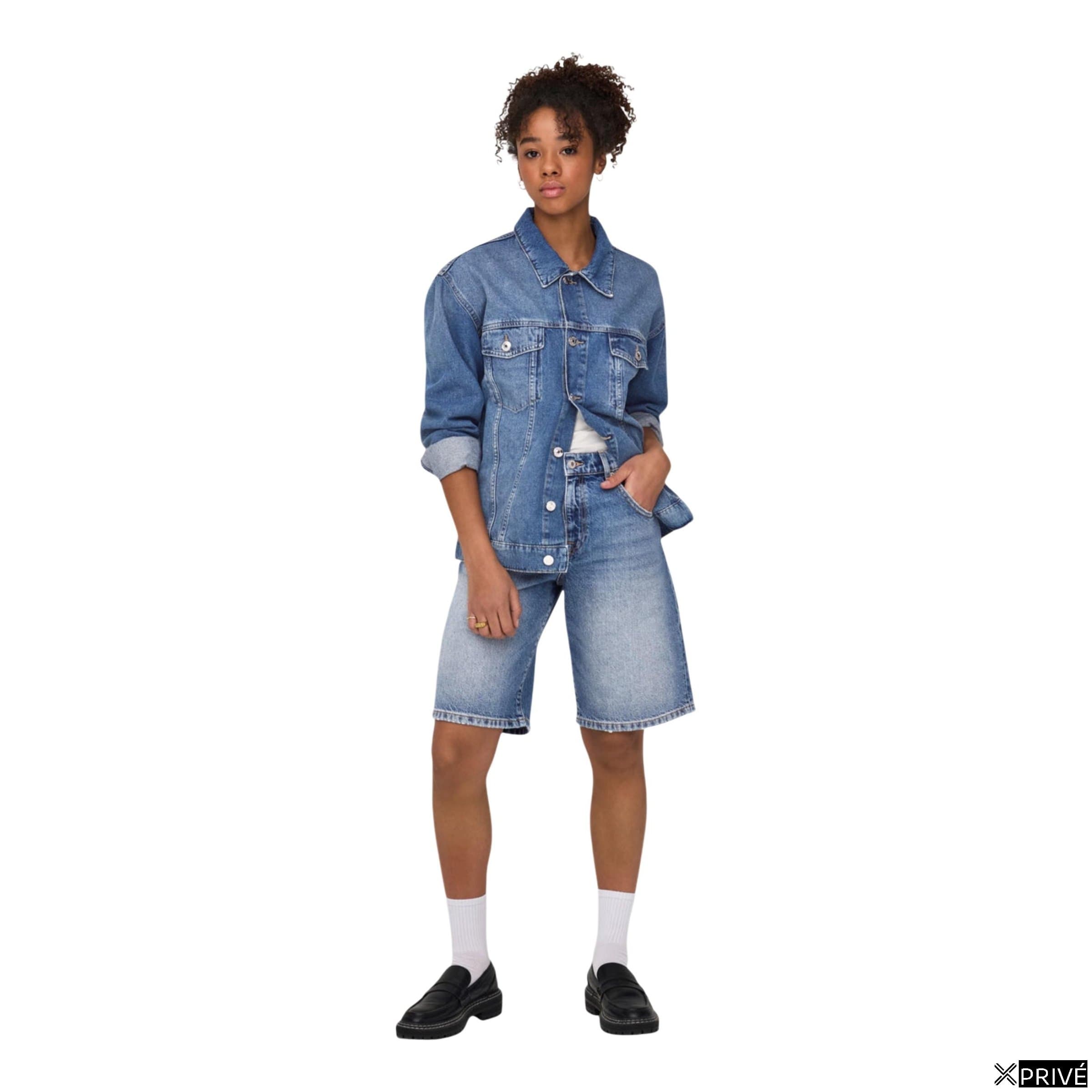 Short bleu — 3