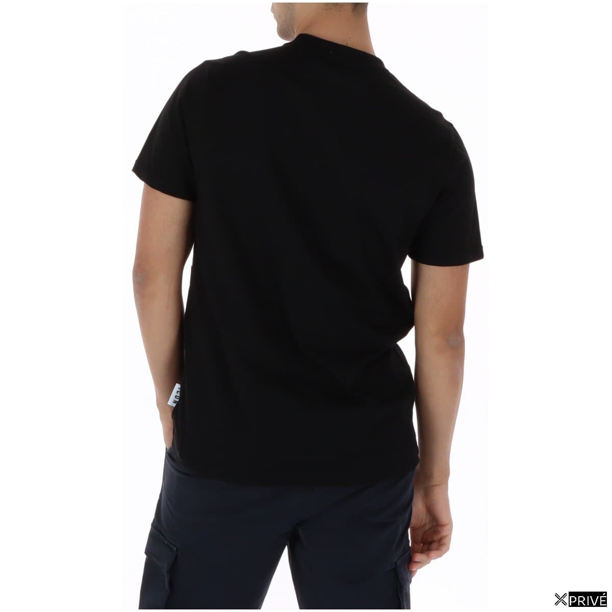 T-shirt noir — 2