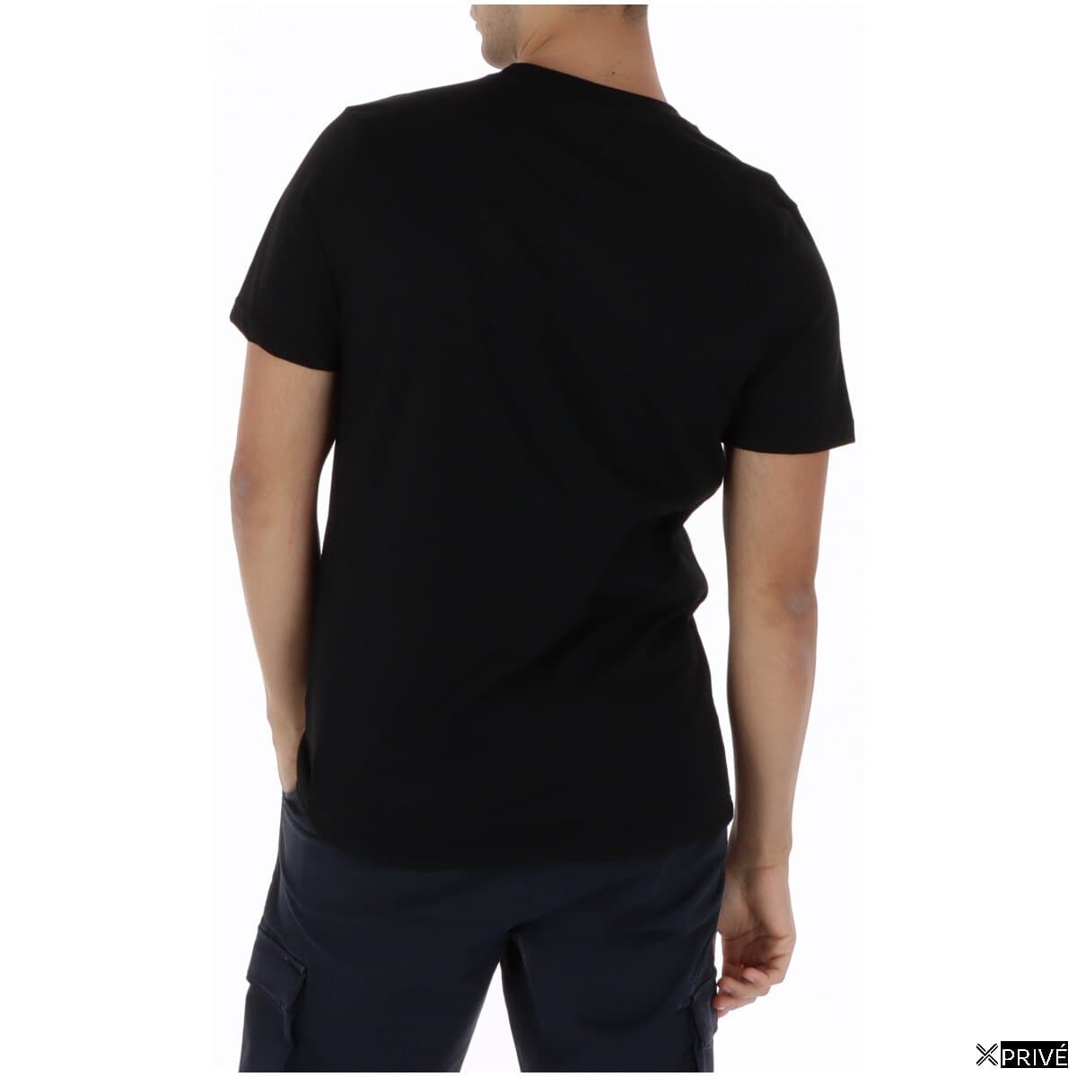 T-shirt noir — 2