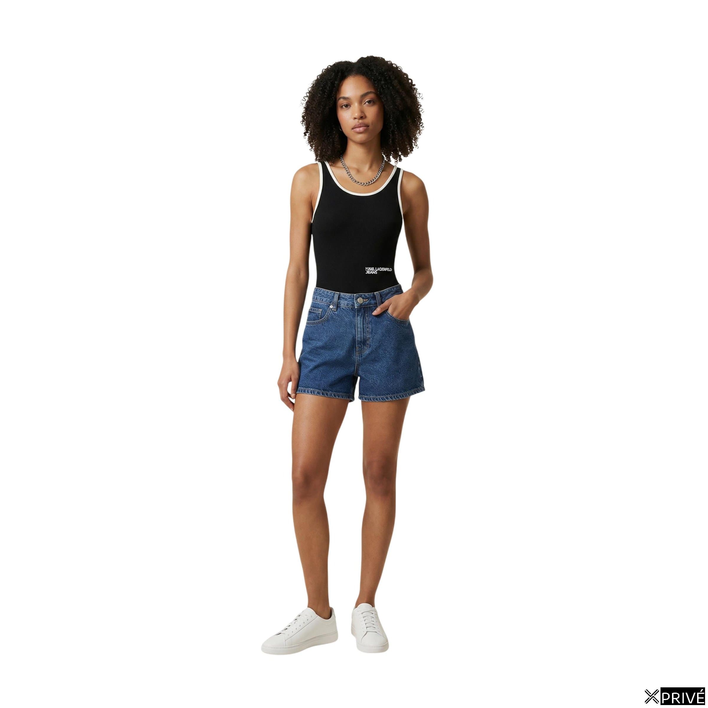 Short bleu — 3