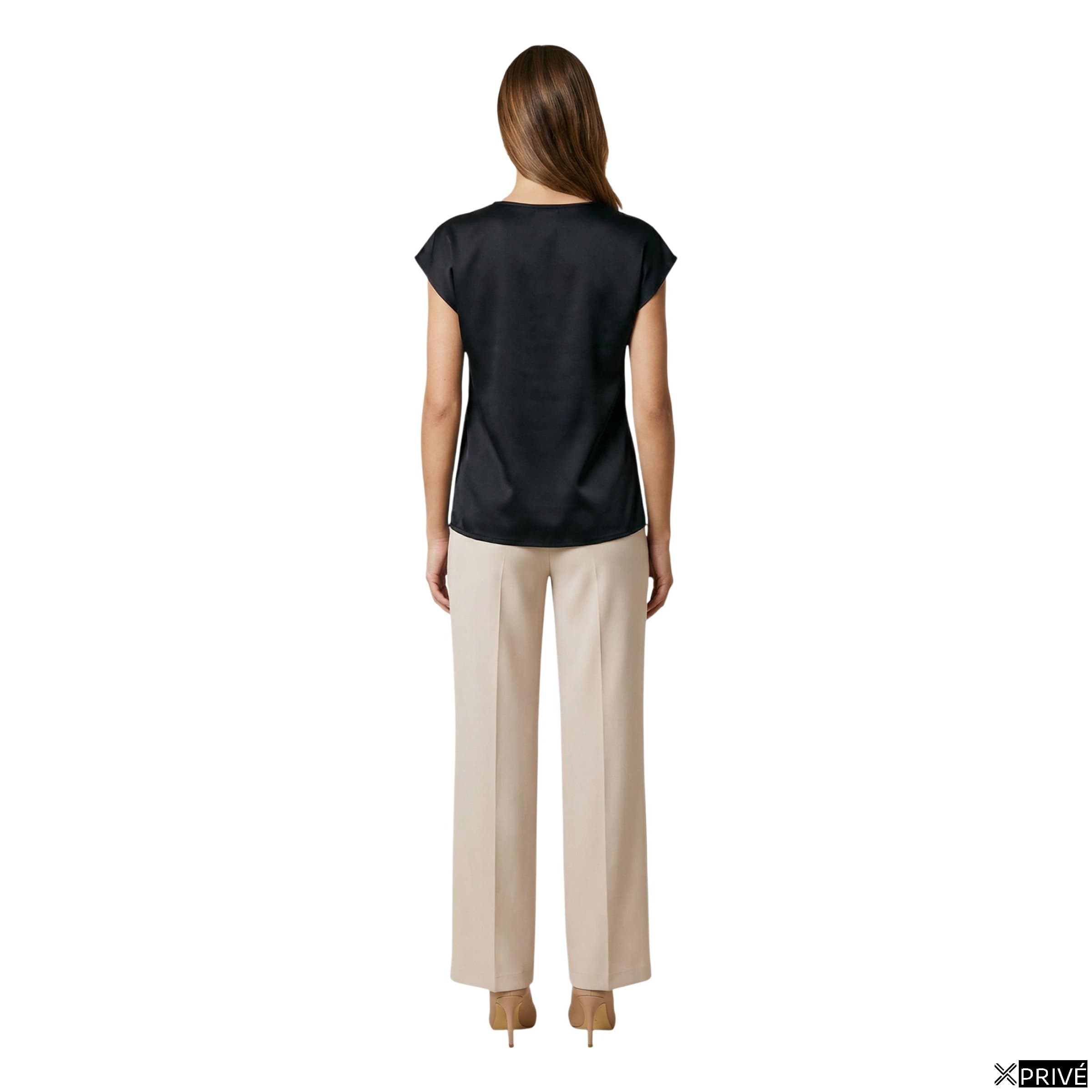 Blouse noire — 2