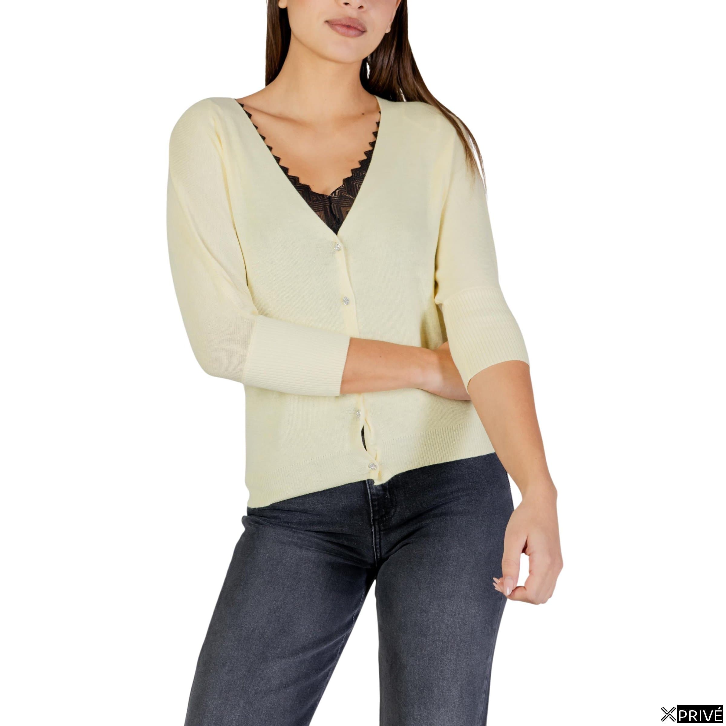 Cardigan jaune — 1