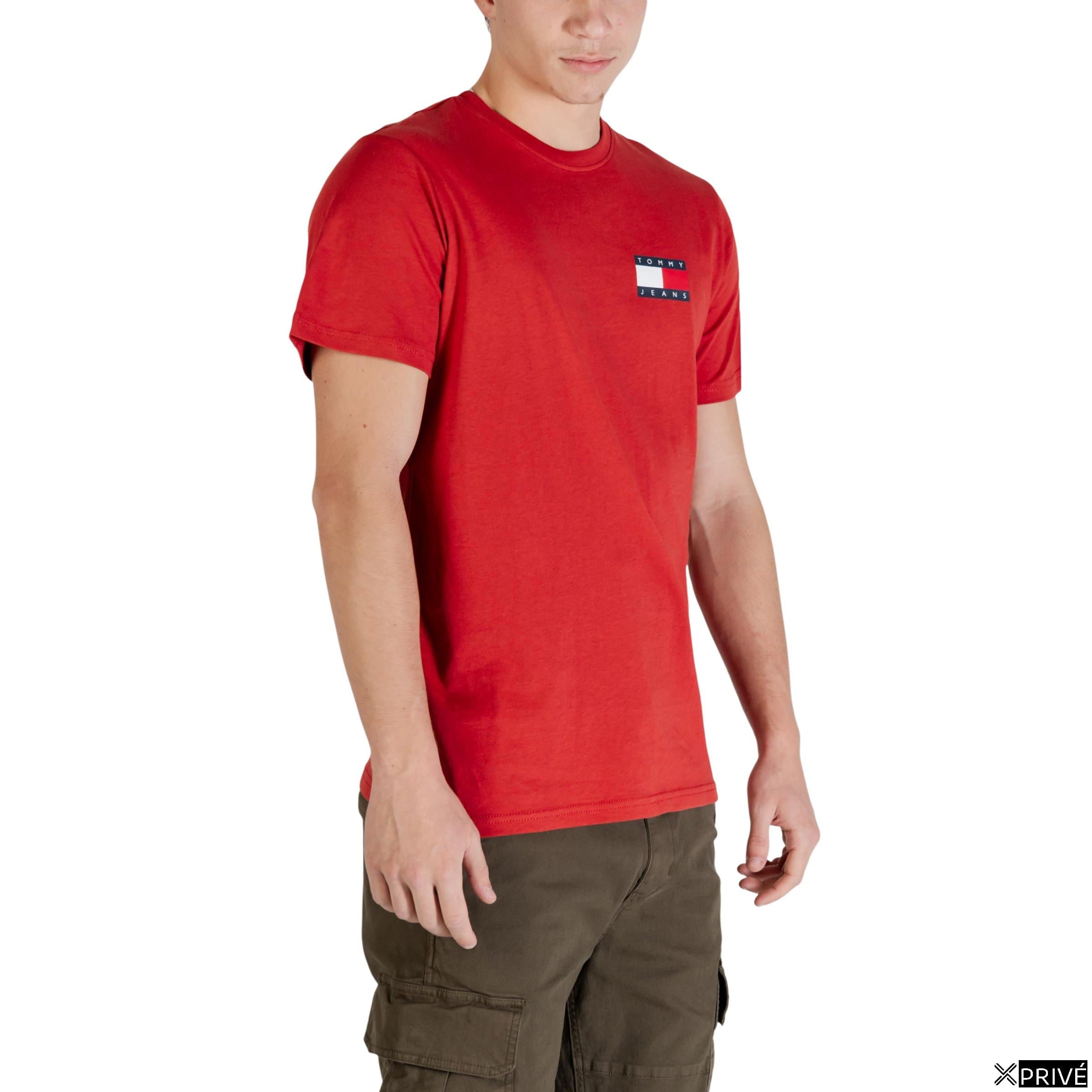 T-shirt rouge — 3