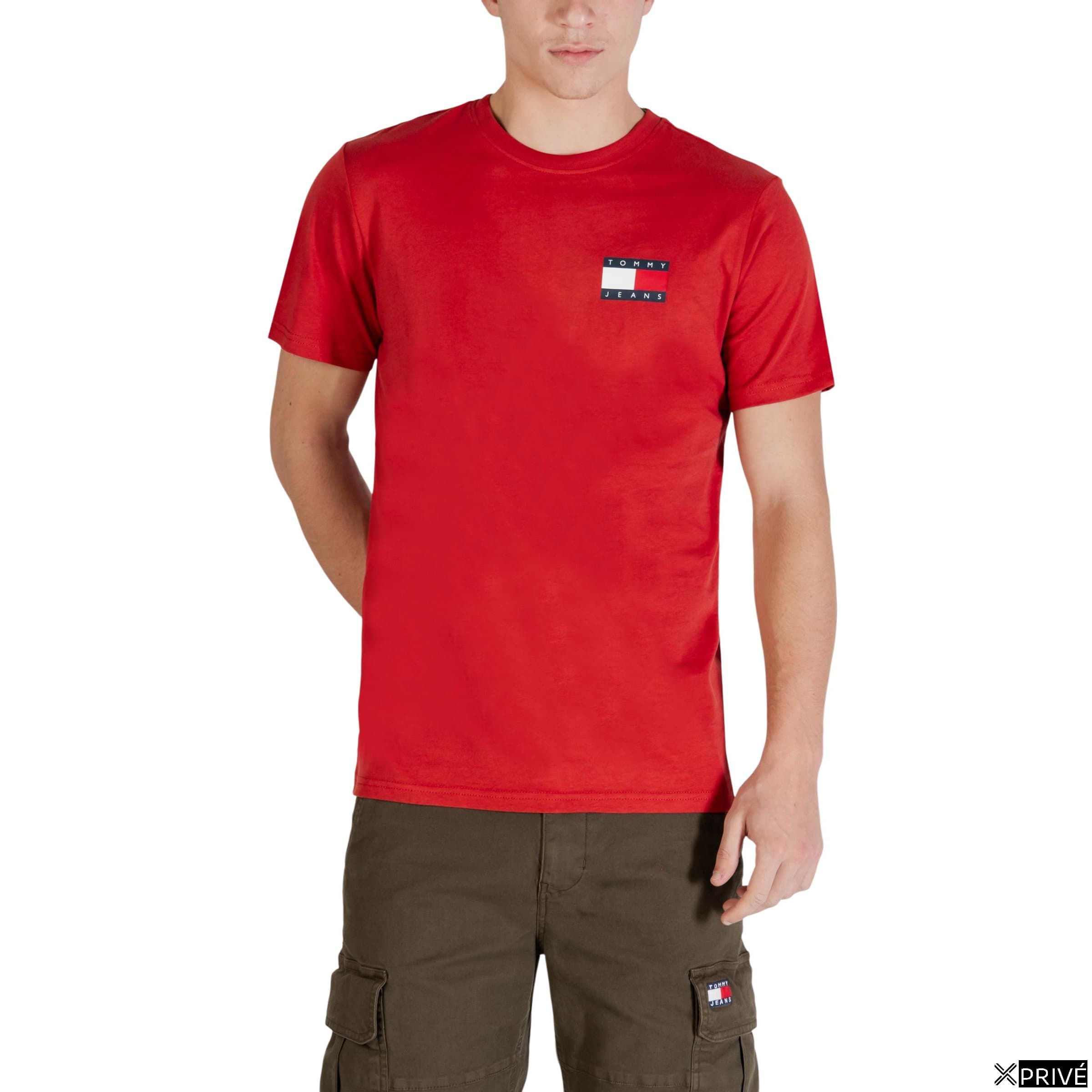 T-shirt rouge — 1