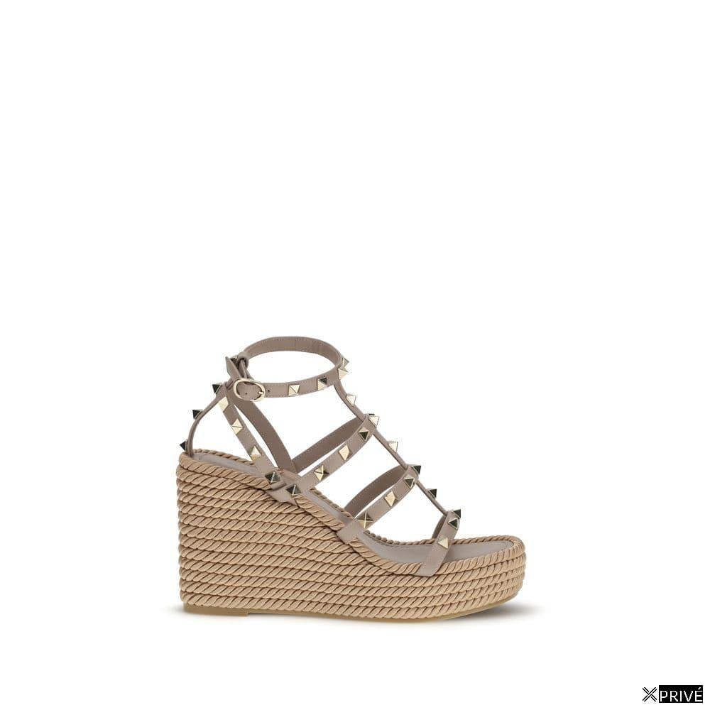 Chaussures plates beiges — 1