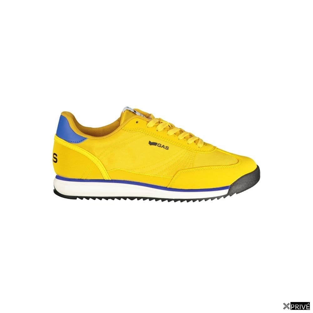Chaussures de sport jaunes — 1