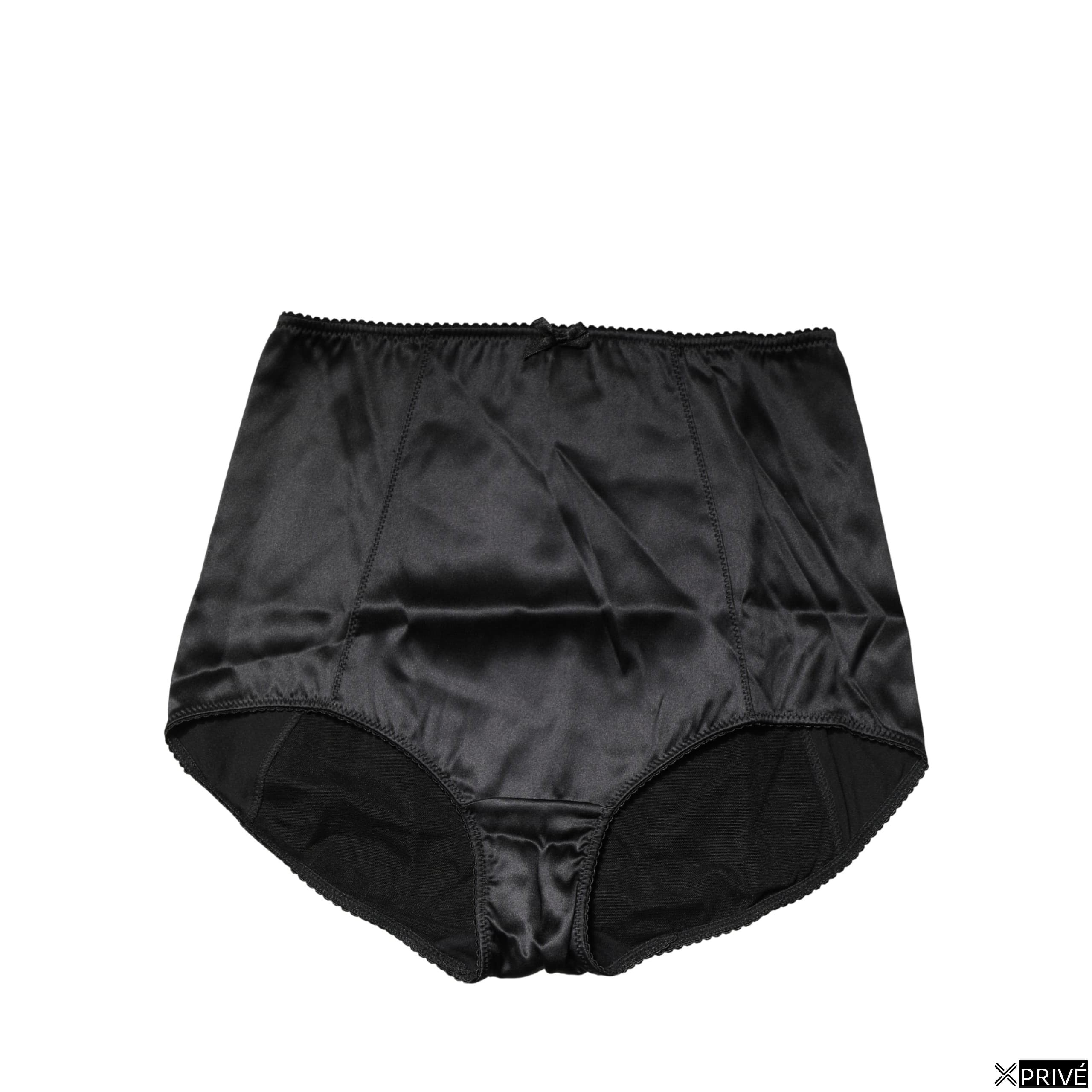 Sous-vêtements noirs — 1
