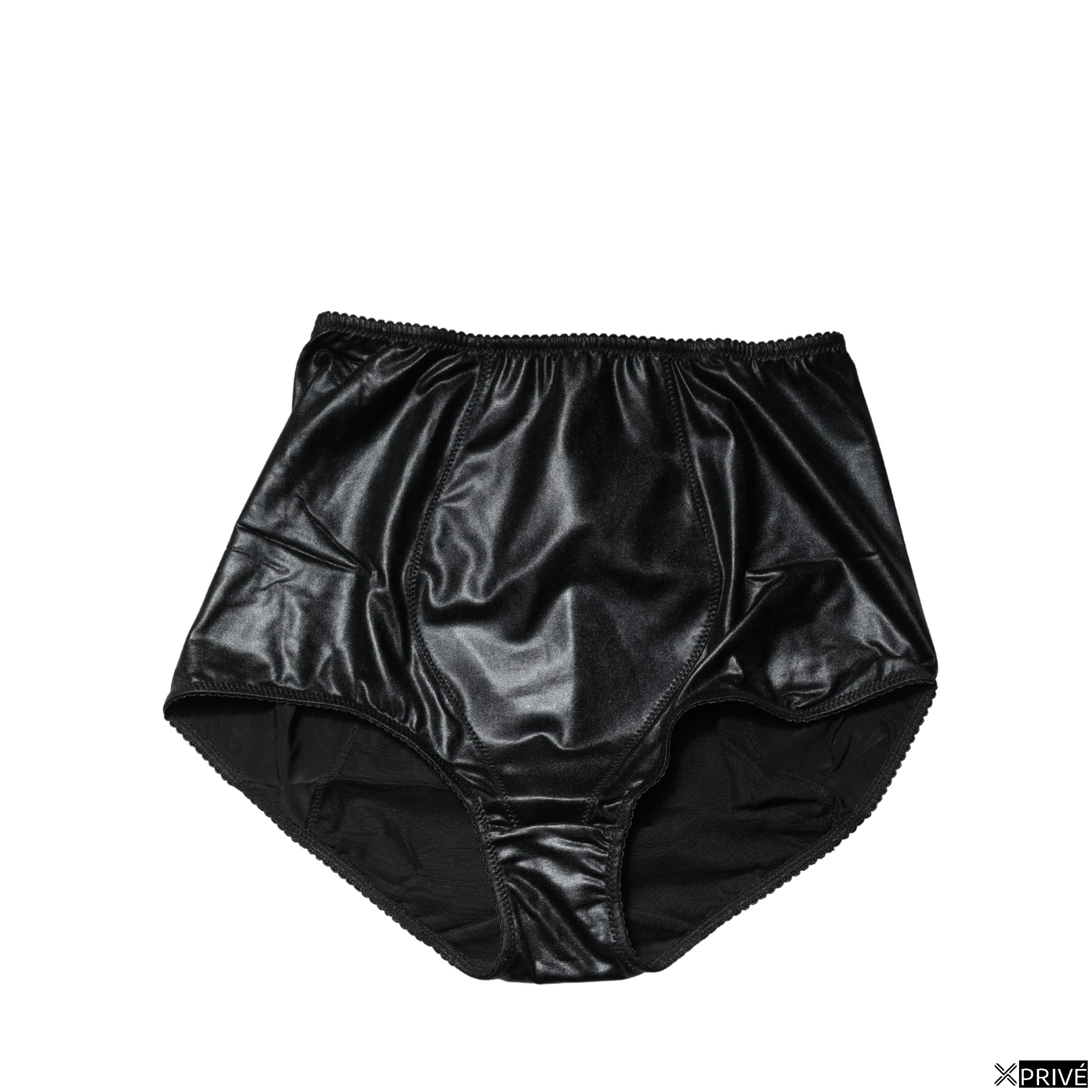 Sous-vêtements noirs — 1