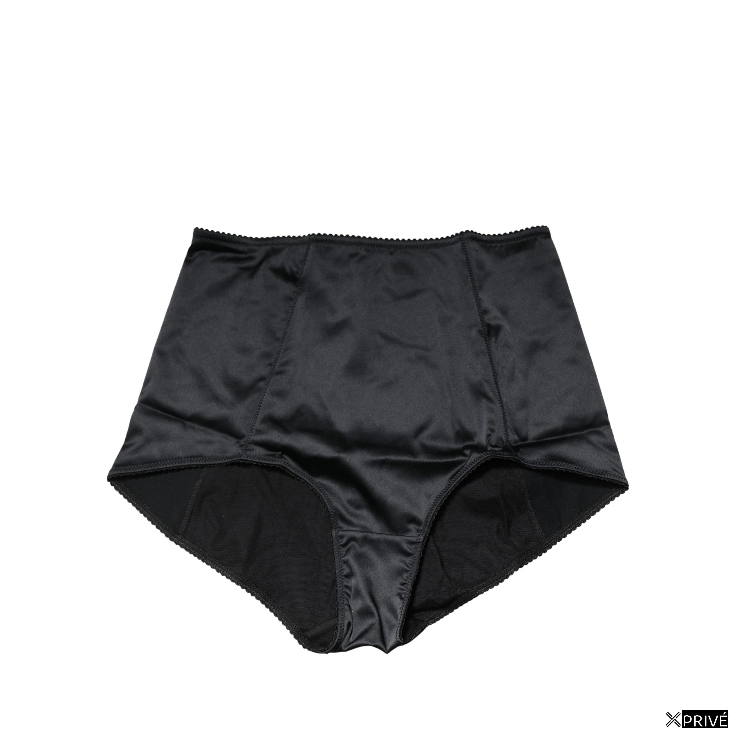 Sous-vêtements noirs — 1
