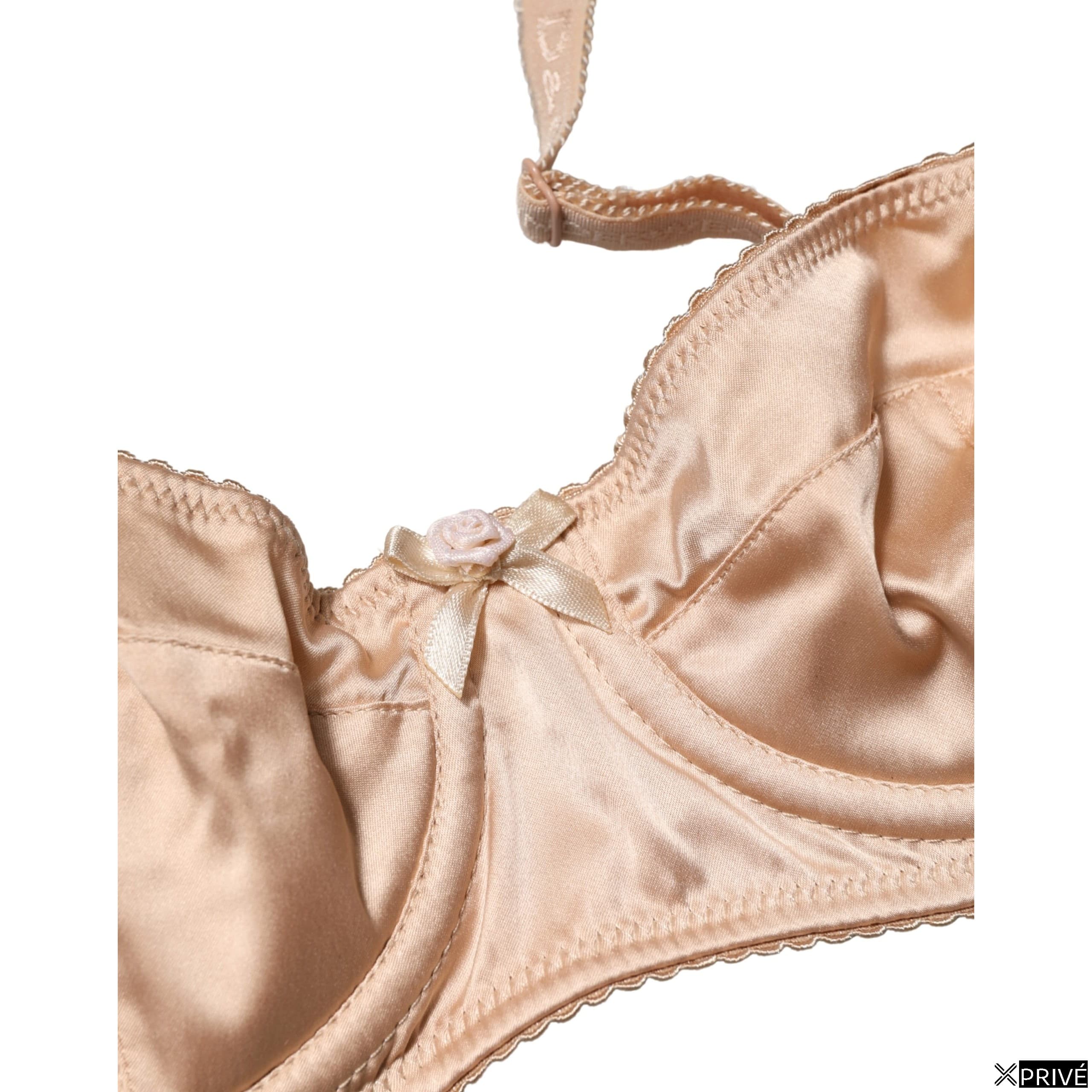 Sous-vêtements beiges — 4