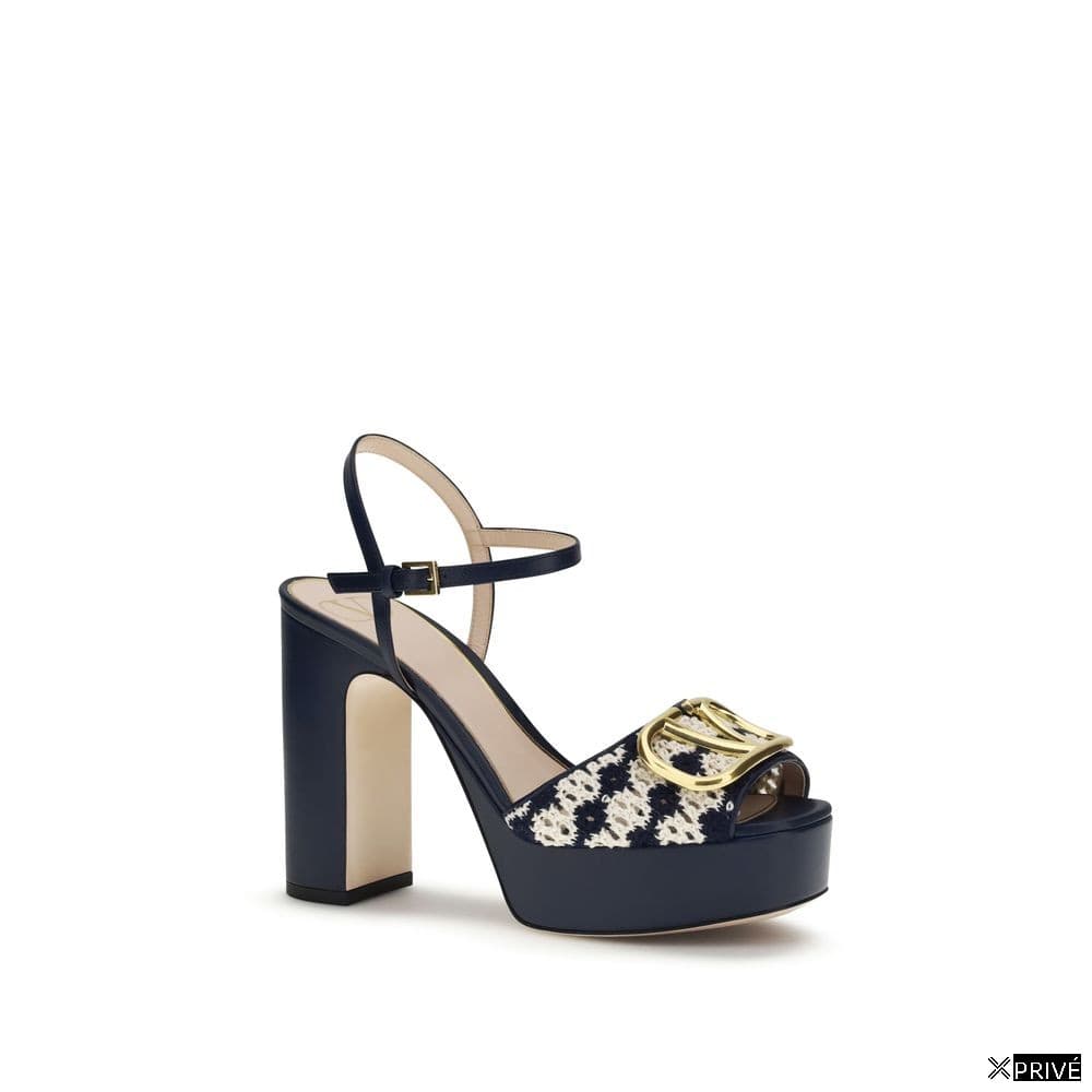 Sandales bleues — 2