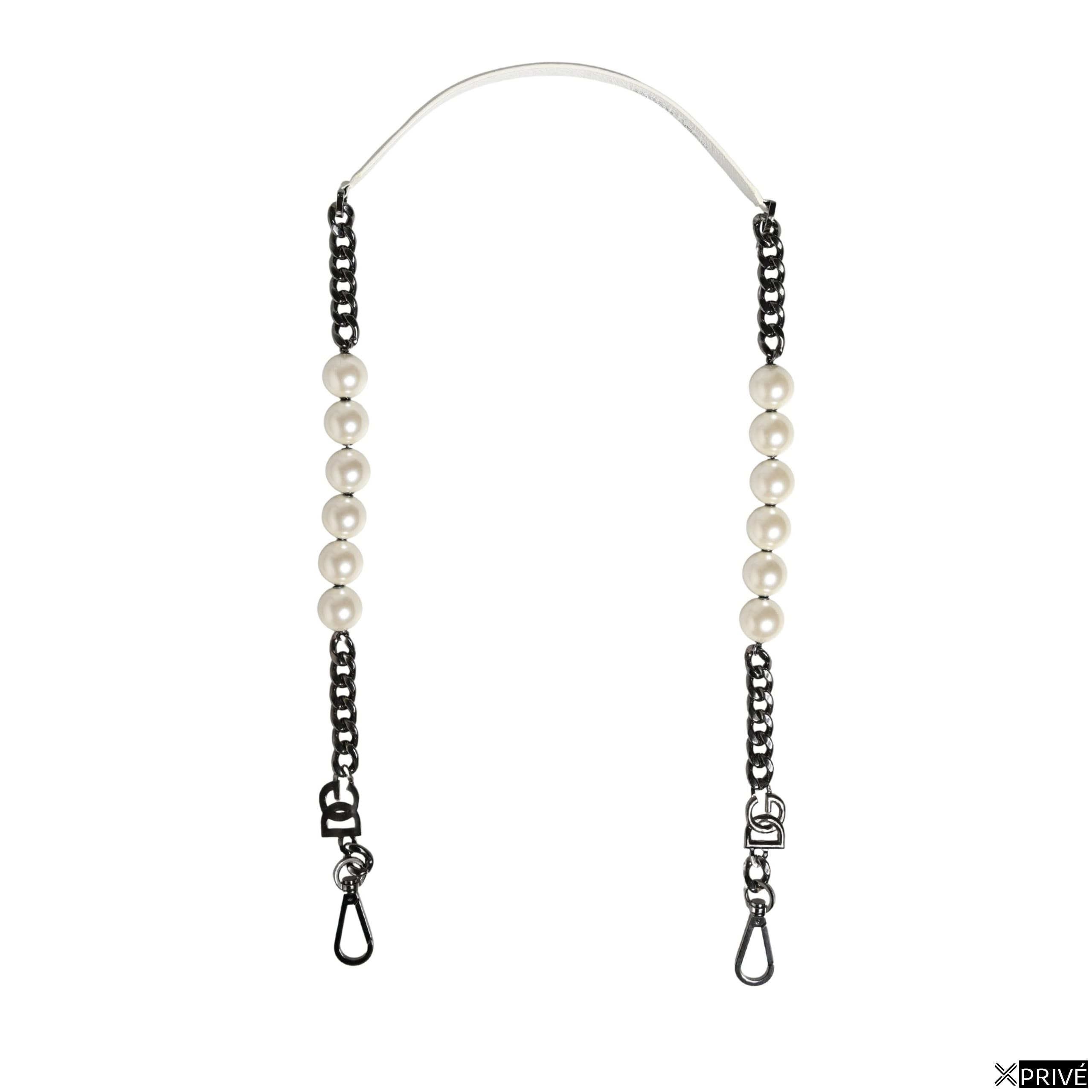 Accessoire en cuir blanc — 3