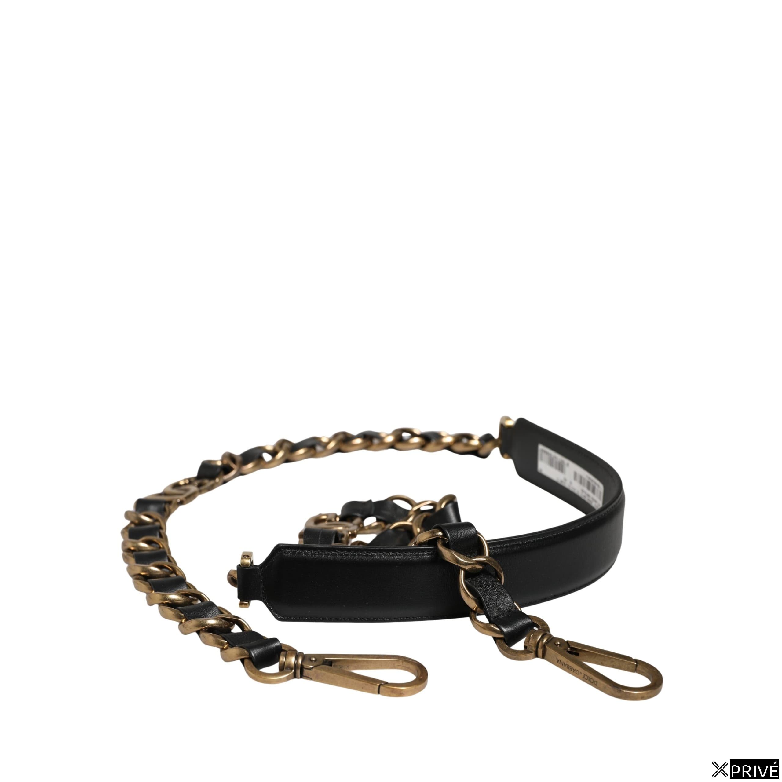 Accessoire en cuir noir — 1