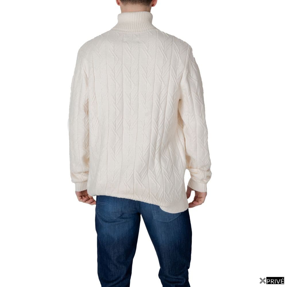Pull crème — 4
