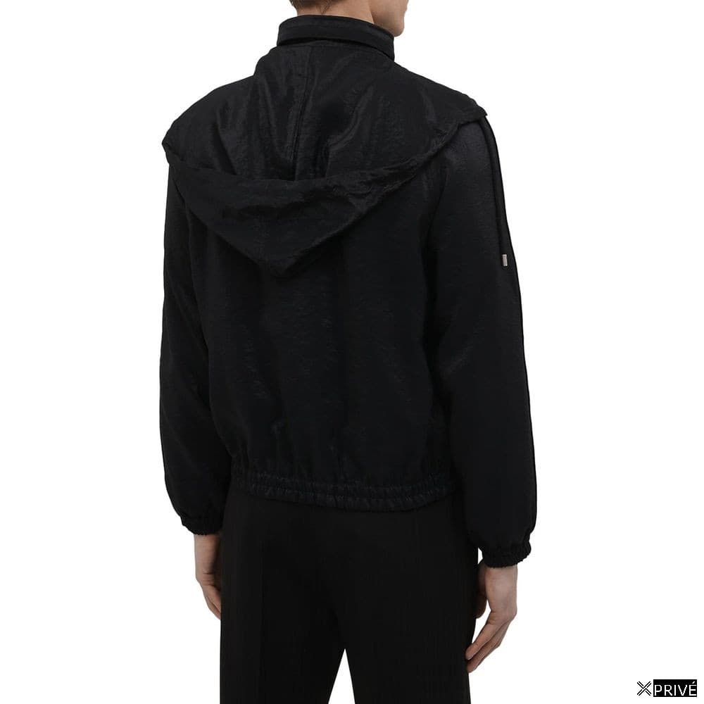 Veste noire — 3